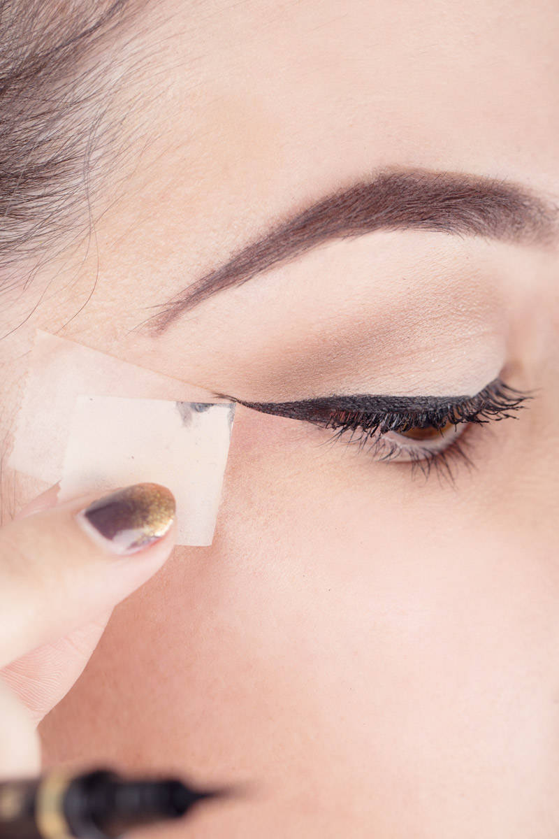 Scotch-Tape-Cat-Eye5.jpg