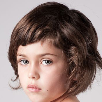 قصات شعر اطفال بنات مدرج قصير