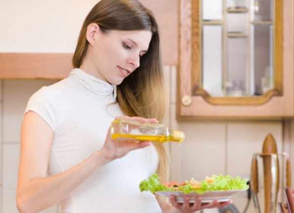 تجاربكم مع زيت الخروع للولادة