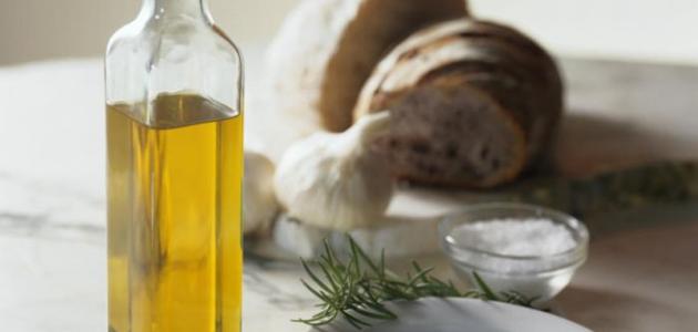 كيفية استعمال زيت الخروع للشعر