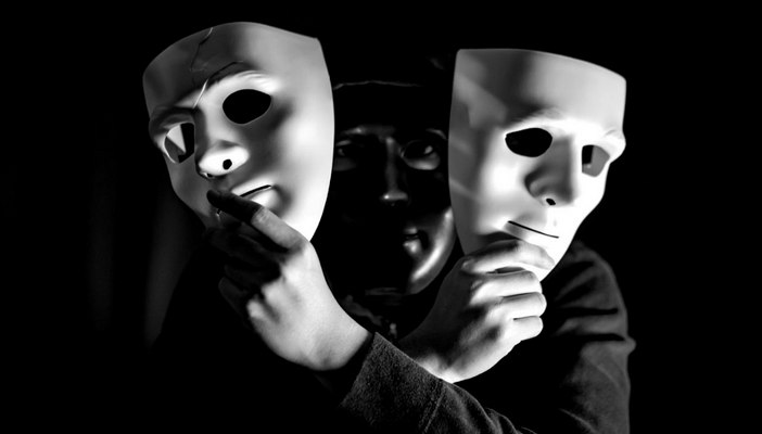 صفات الشخصية الازدواجية