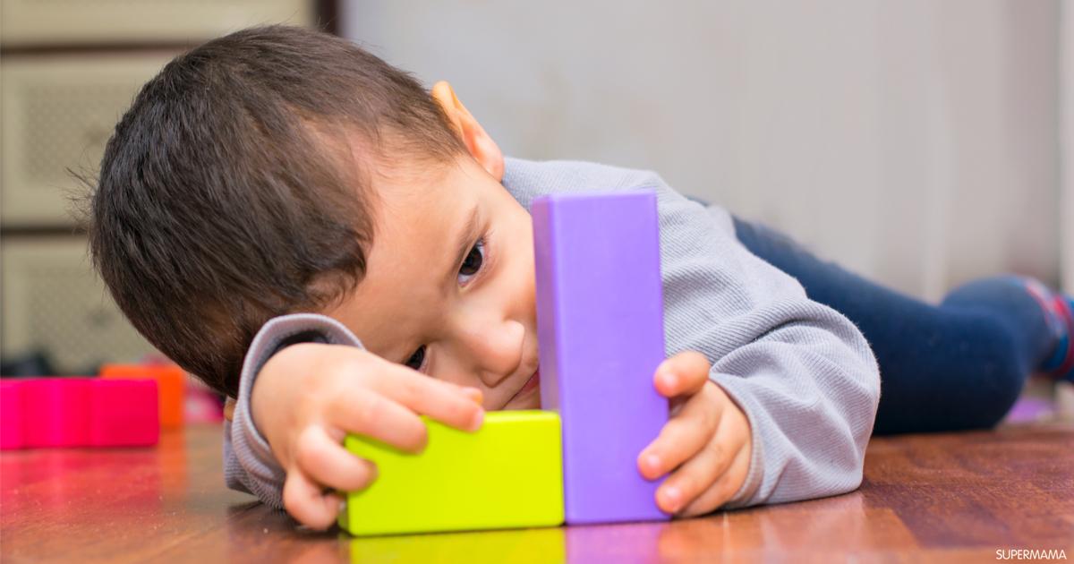 أعراض التوحد عند الرضع